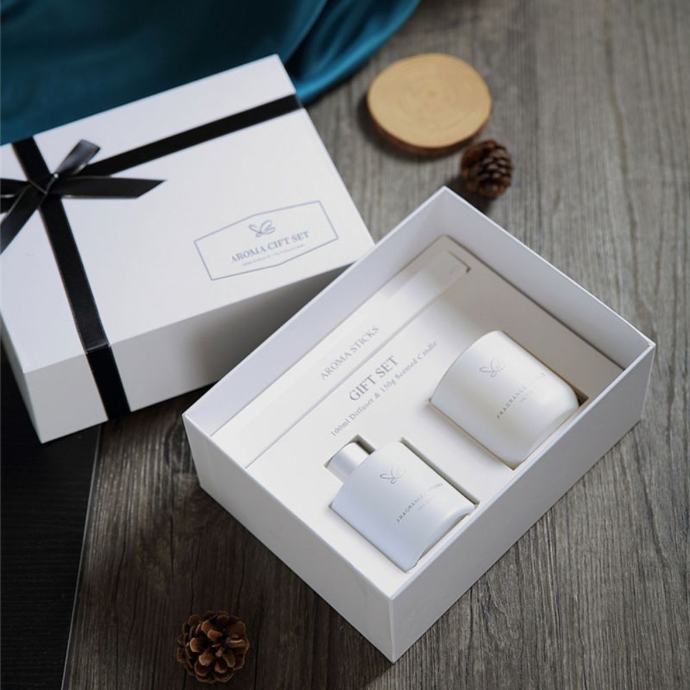 Reed diffuser 100ml and 150g Scented Candle Luxury GIFT SET - Glowish