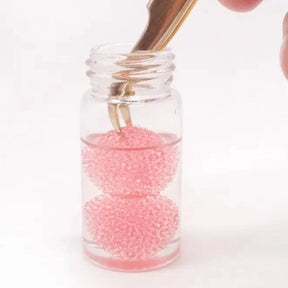 Eyelash Tweezer Cleaner with Sponge Ball - Glowish